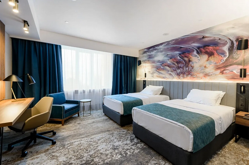 City Park Hotel, Сургут, бывший DoubleTree by Hilton